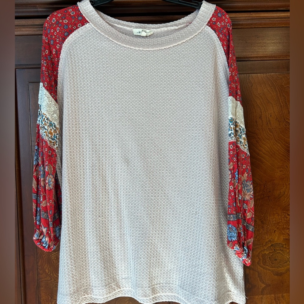 Thermal-type material with printed sleeves.